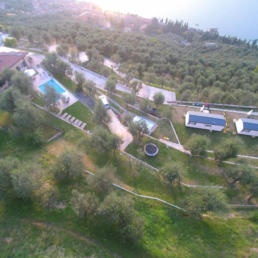 Agricampeggio Relax Maxicaravan Castelletto Di Brenzone Eksteriør bilde